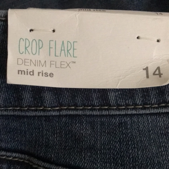 Maurices crop flare denim flex jeans - Picture 3 of 6